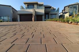 Best Driveway Pressure Washing  in Bottineau, ND